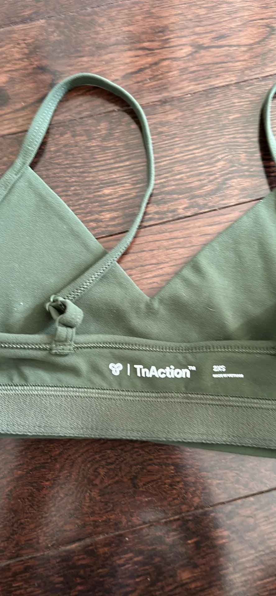 TNA Action XS Green Sports Bra and Leggings Set image indicator(4)