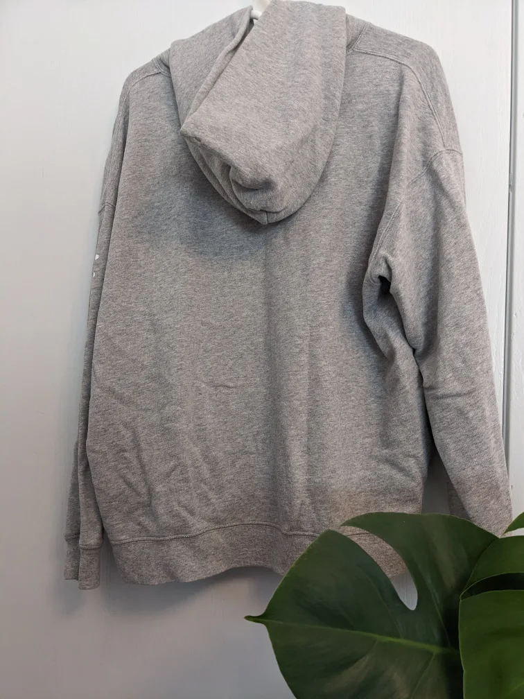 uniqlo disney minnie mouse hoodie image indicator(2)