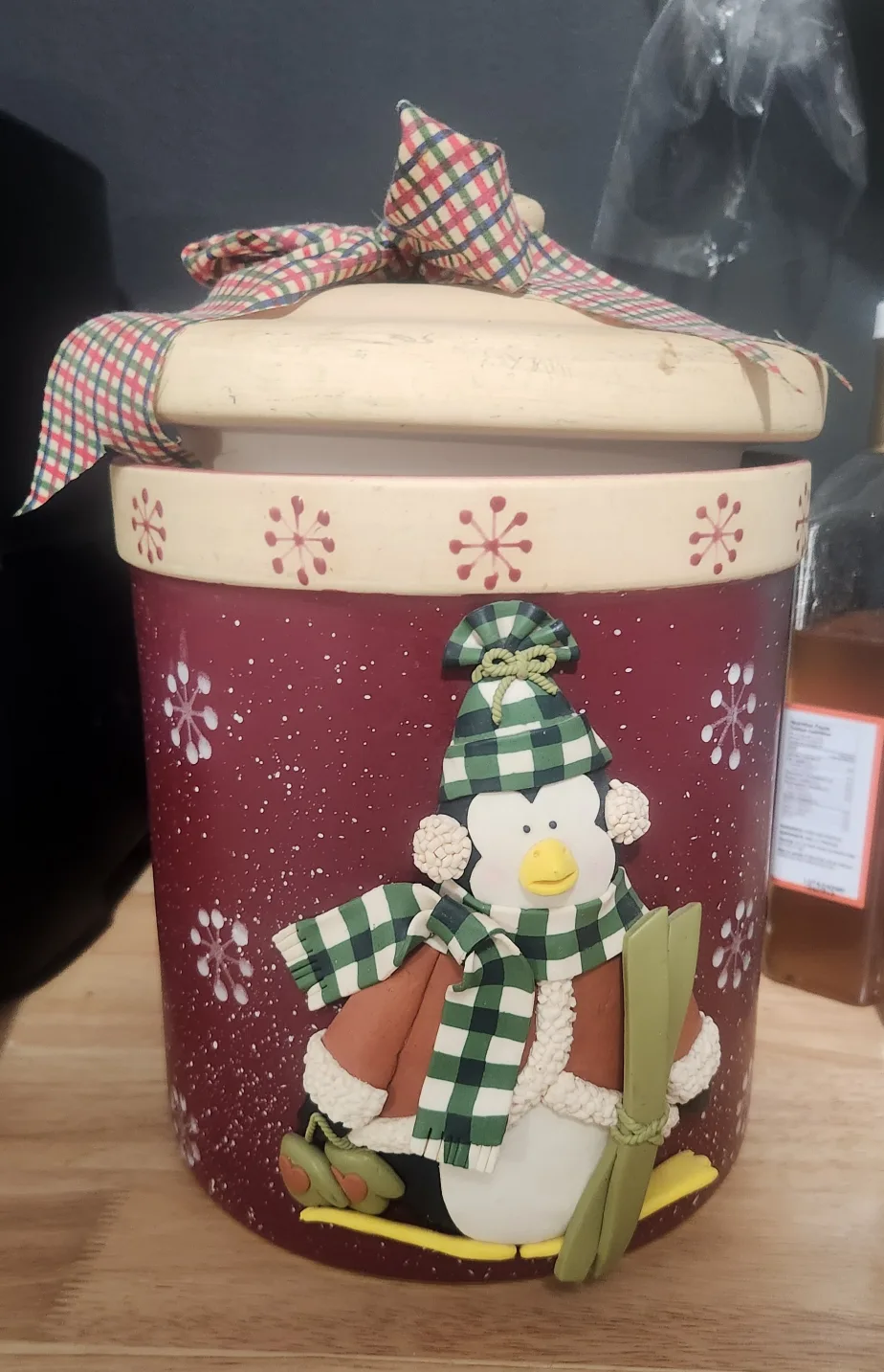 Set of 2 Christmas Winter Themed Cookie Jars thumbnail