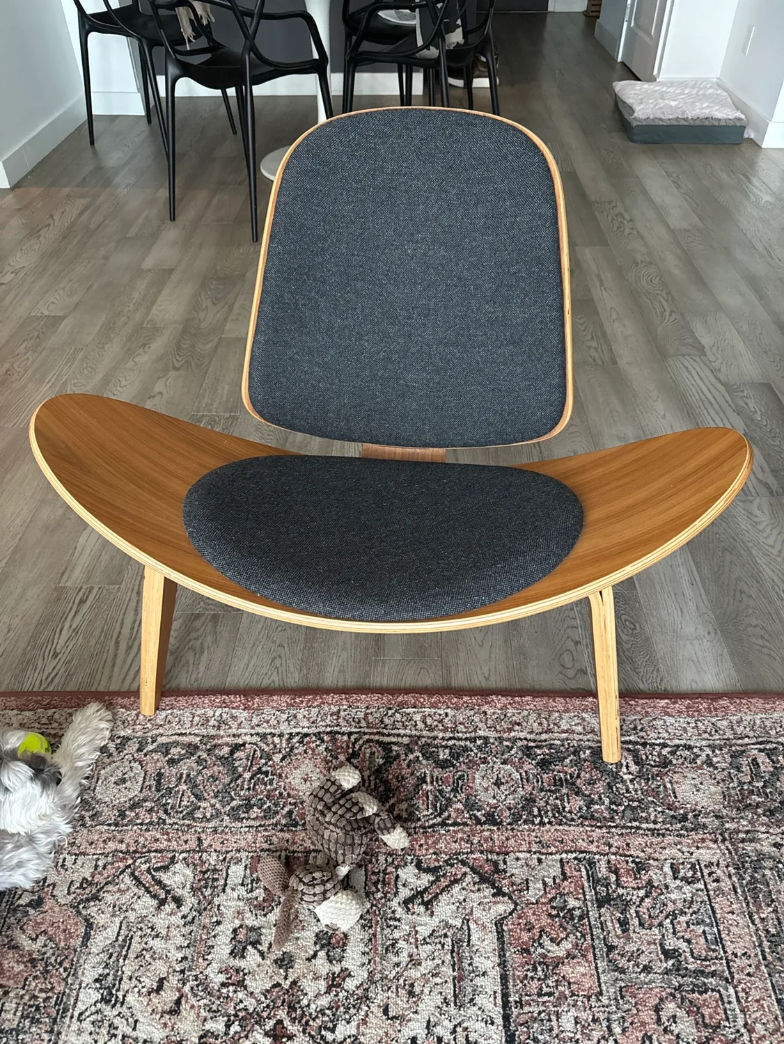 Mid-Century Modern Chair thumbnail