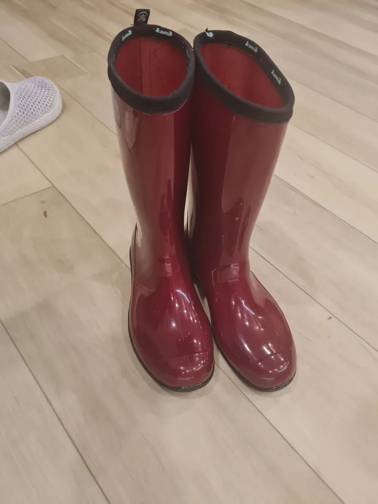 Kamik Women's Red Rain Boots thumbnail
