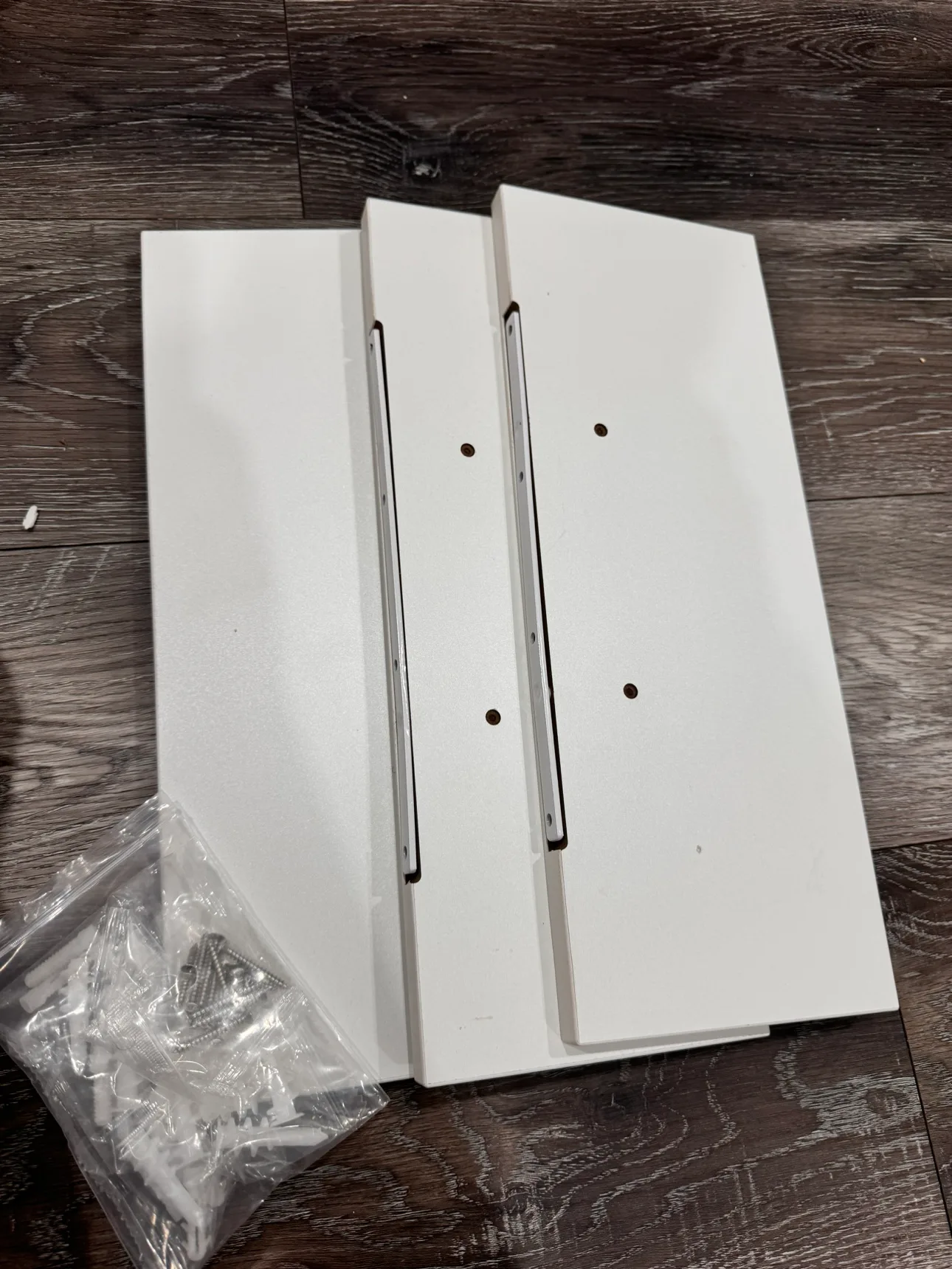 Set of 3 White Floating Wall Shelves thumbnail