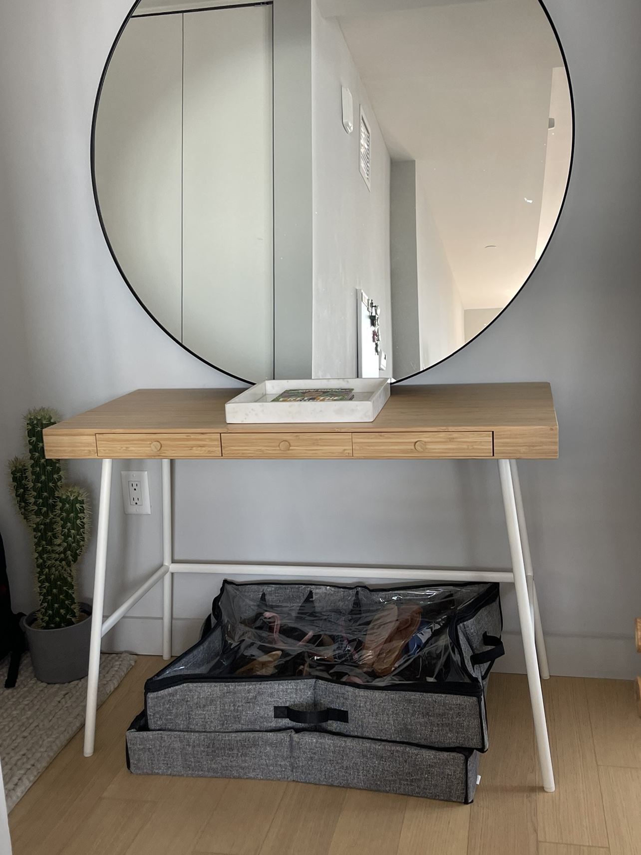 IKEA LILLÅSEN Desk