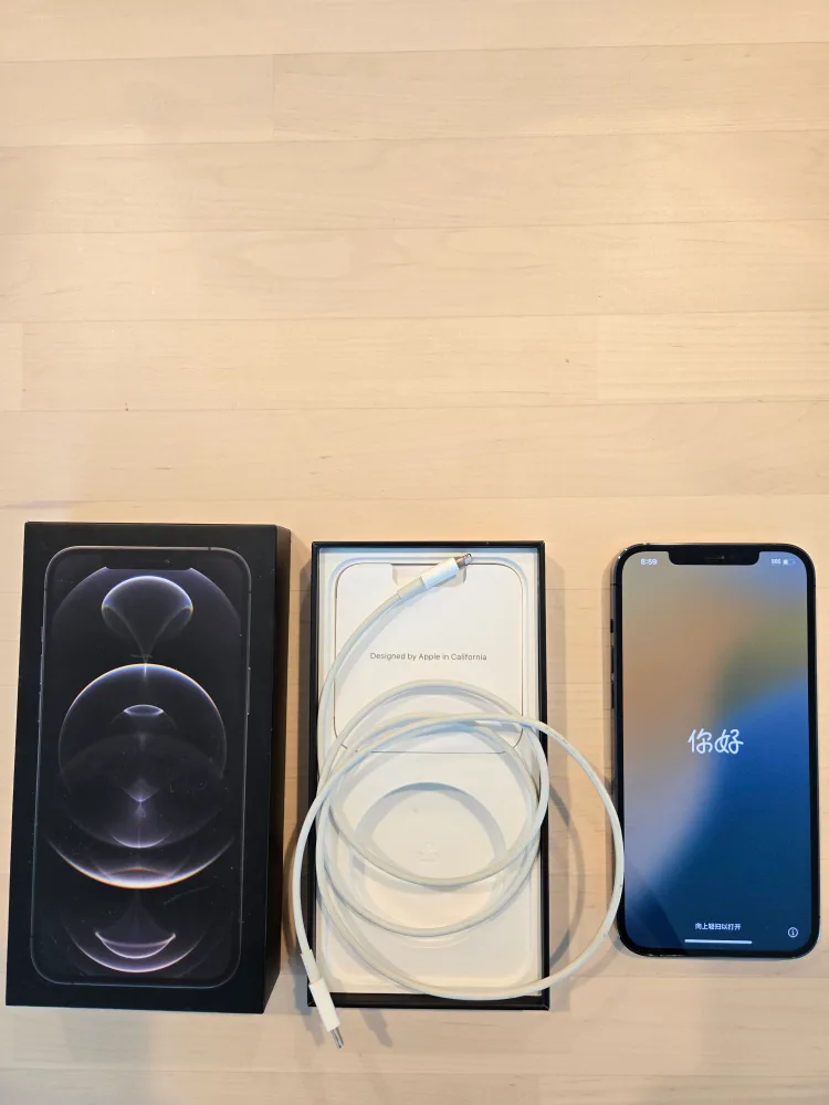 iPhone 12 Pro Max (Unlocked) thumbnail