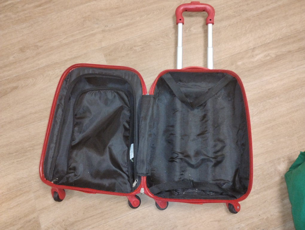 Spiderman Rolling Suitcase - photo 2