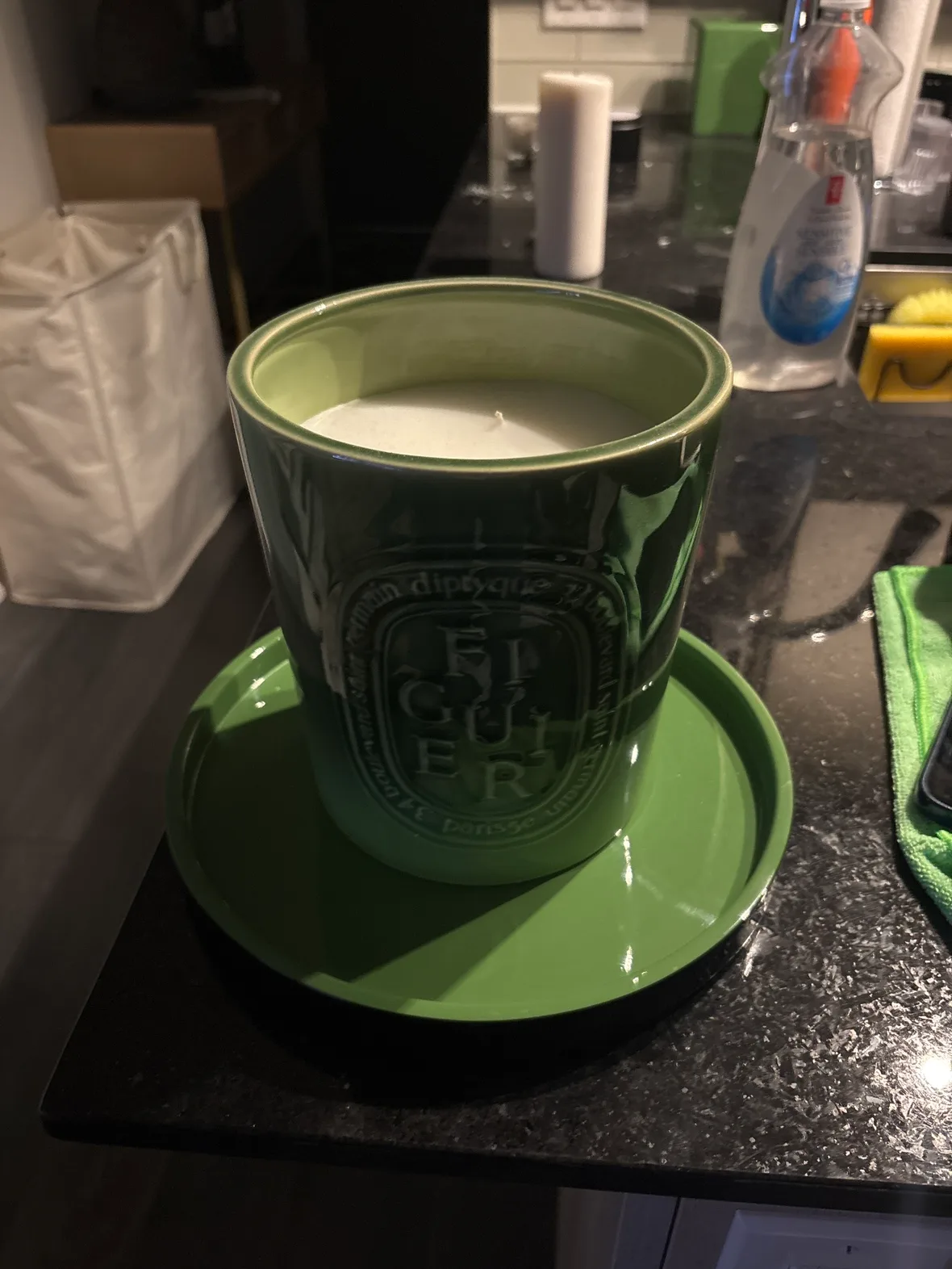 Diptyque Figuier Scented Candle thumbnail