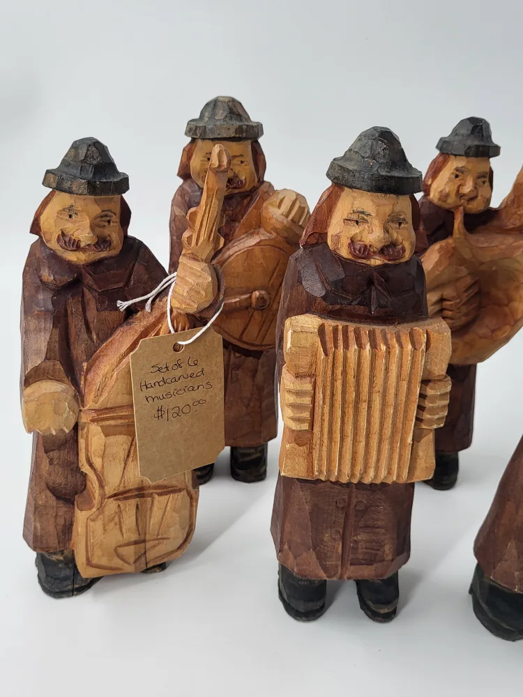 6 Vintage Hand Carved Wooden Musicians image indicator(2)