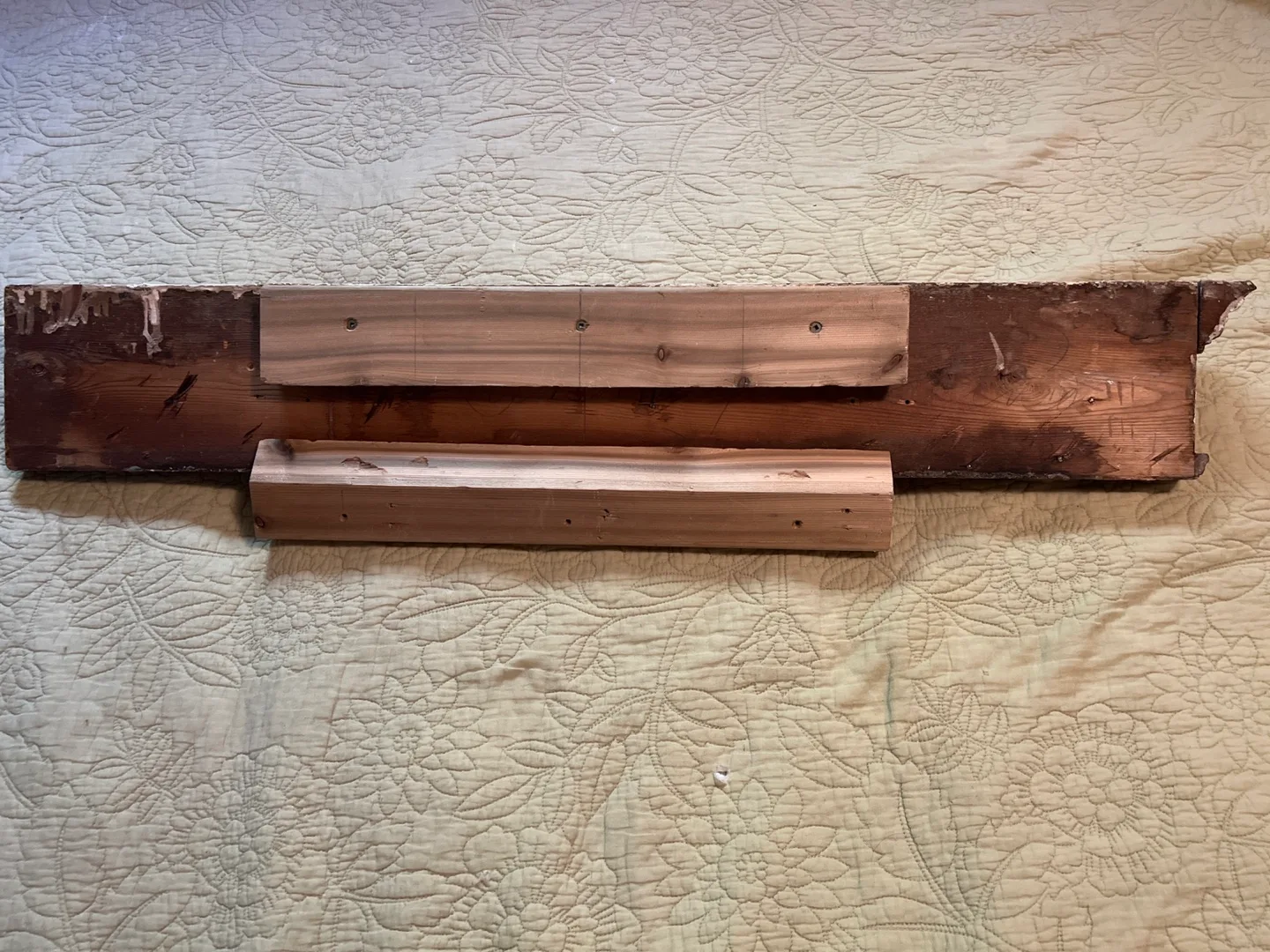 Antique molding Wooden Coat Rack with Two Hooks image indicator(3)