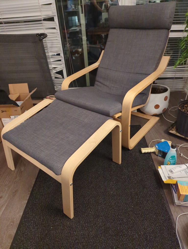 IKEA POÄNG armchair with footstool - photo 2