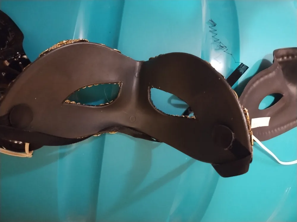 Gold Spider Web Unused mask with 2 free Black Mask image indicator(3)