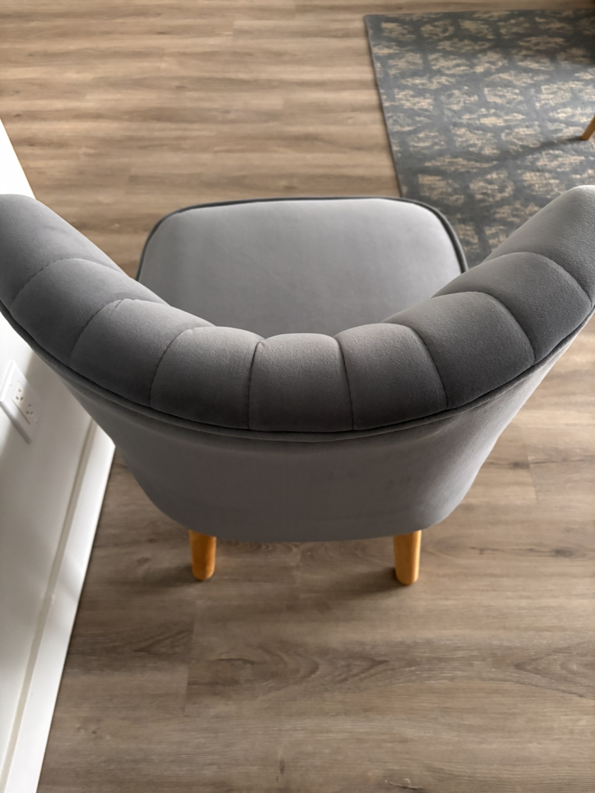 Grey Velvet Accent Chair - photo 3