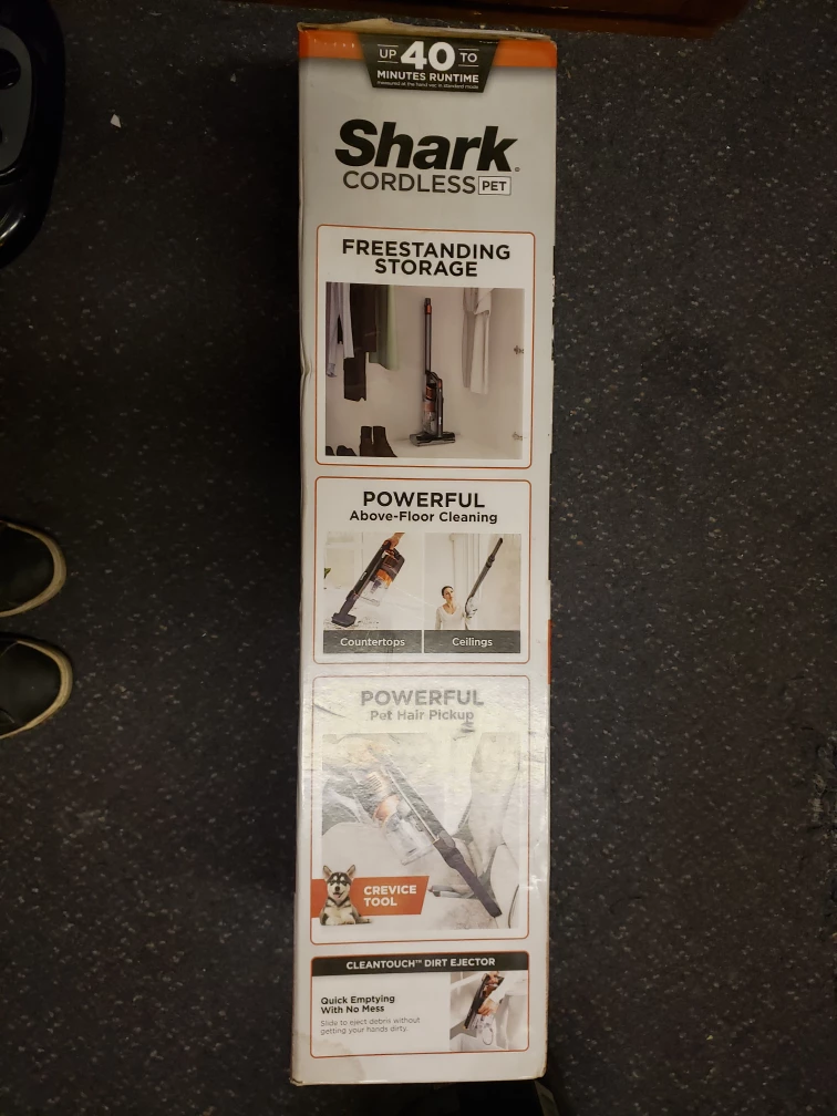 Shark Cordless Pet Vacuum - photo 2