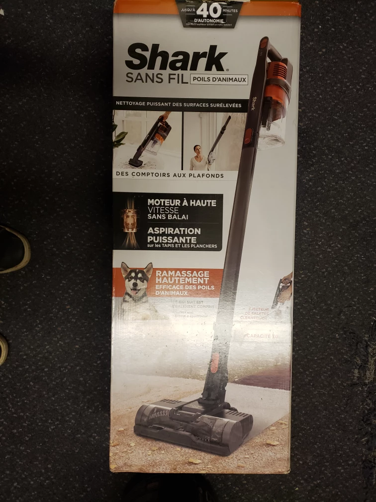 Shark Cordless Pet Vacuum - photo 3
