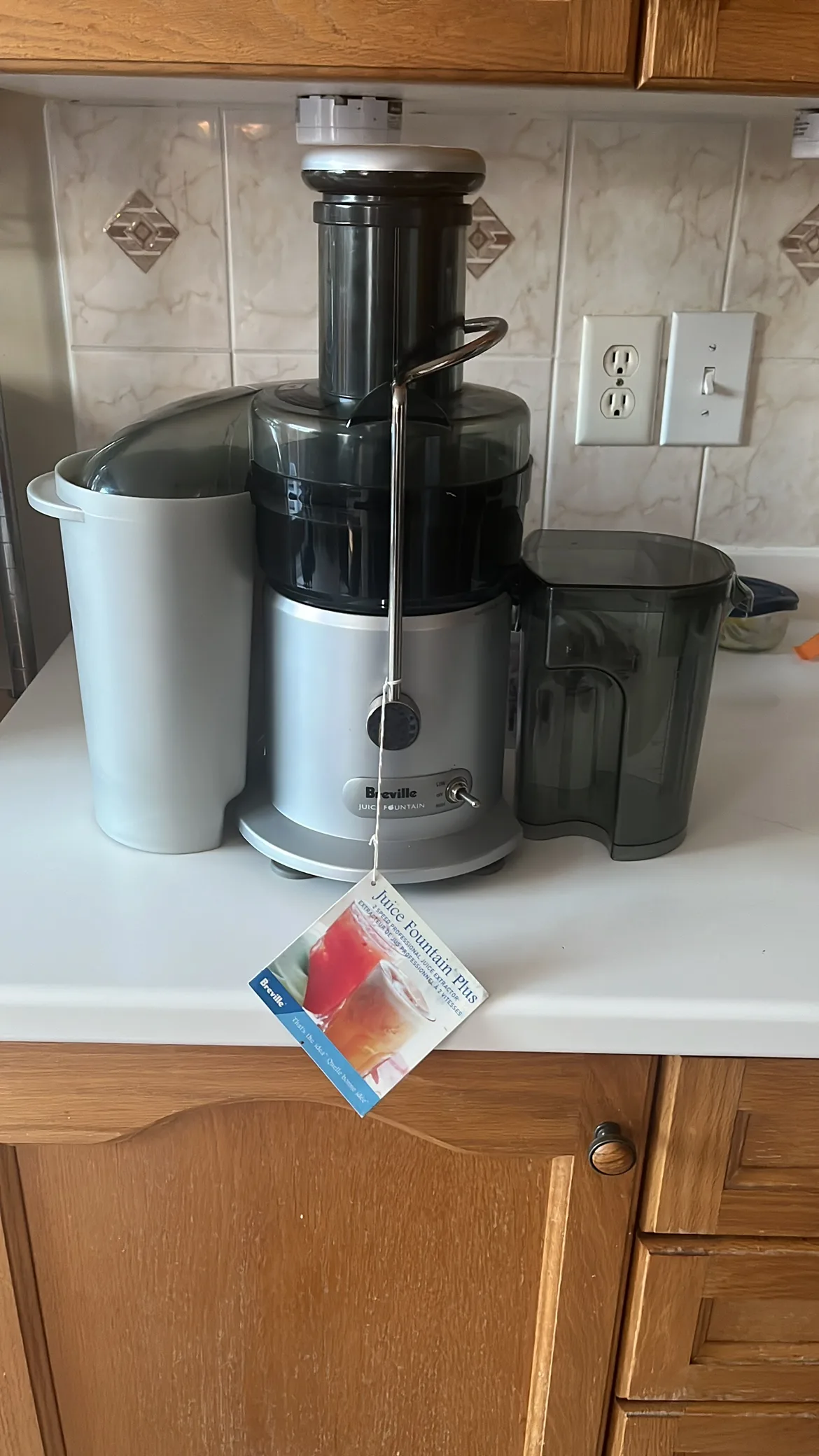 Breville Juice Fountain Plus Juicer thumbnail