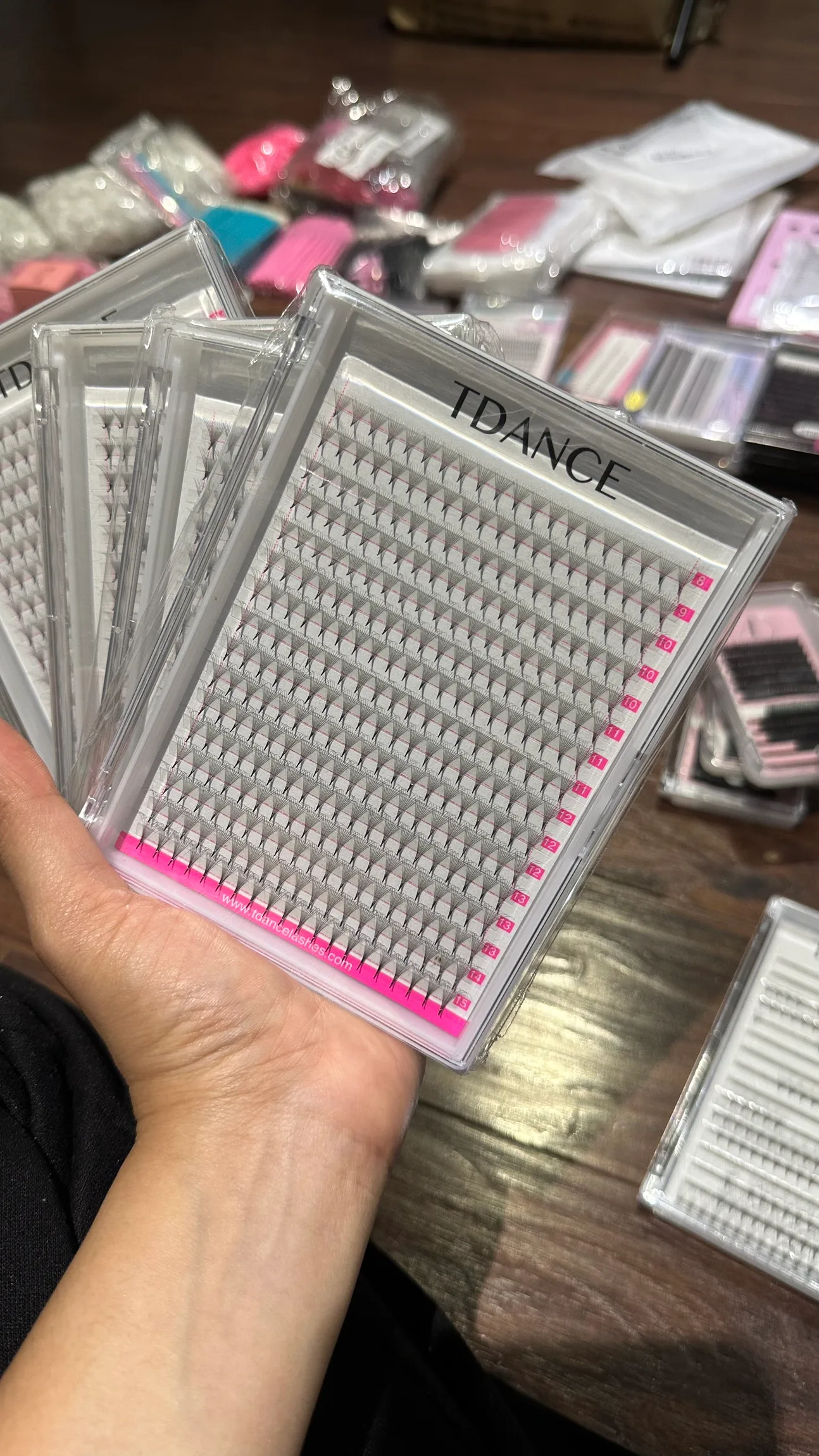 Lash Extension Supplies image indicator(10)