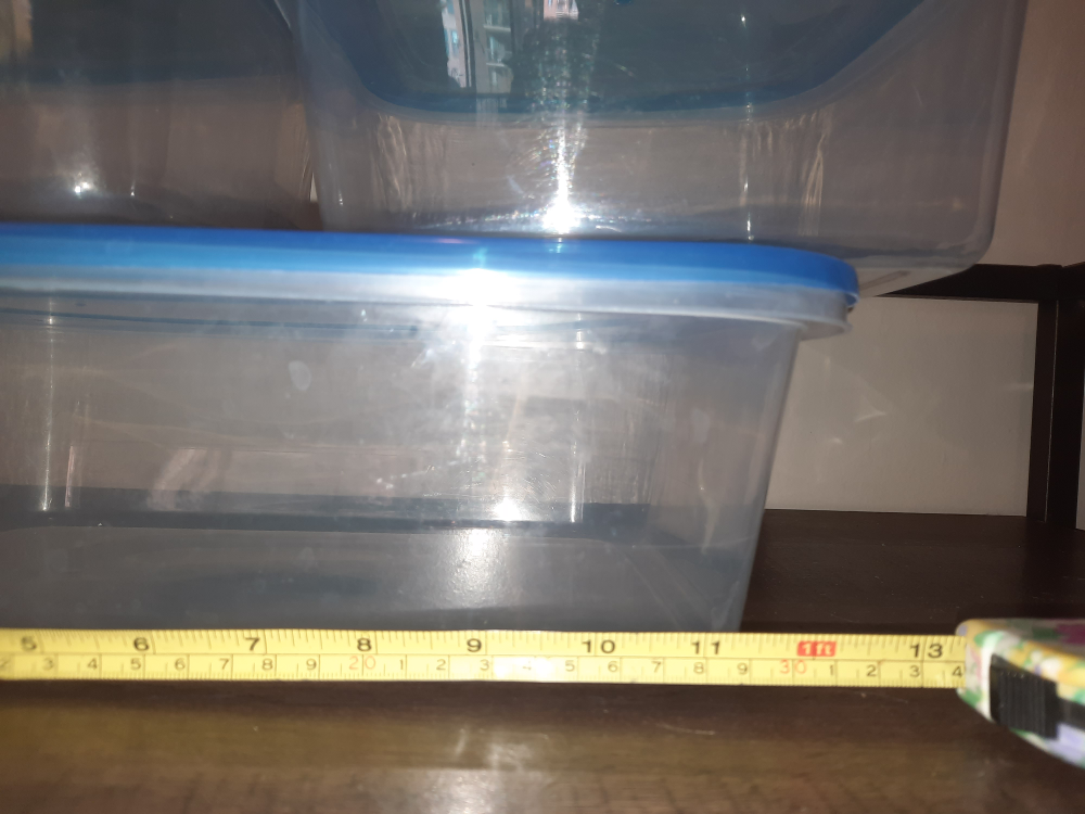 Moving sale ⚠️🚨 Large 3 plastic containers - photo 4