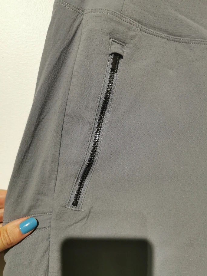Athleta s6 Trekkie north tapered jogger pants s6 grey - photo 3