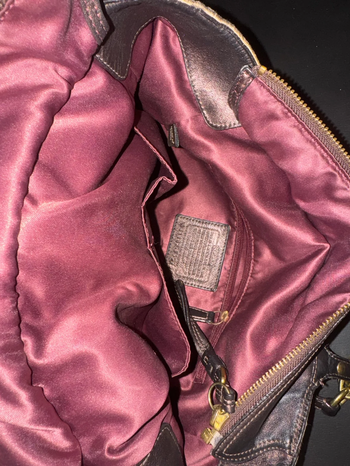 Coach Signature Tote Bag image indicator(3)