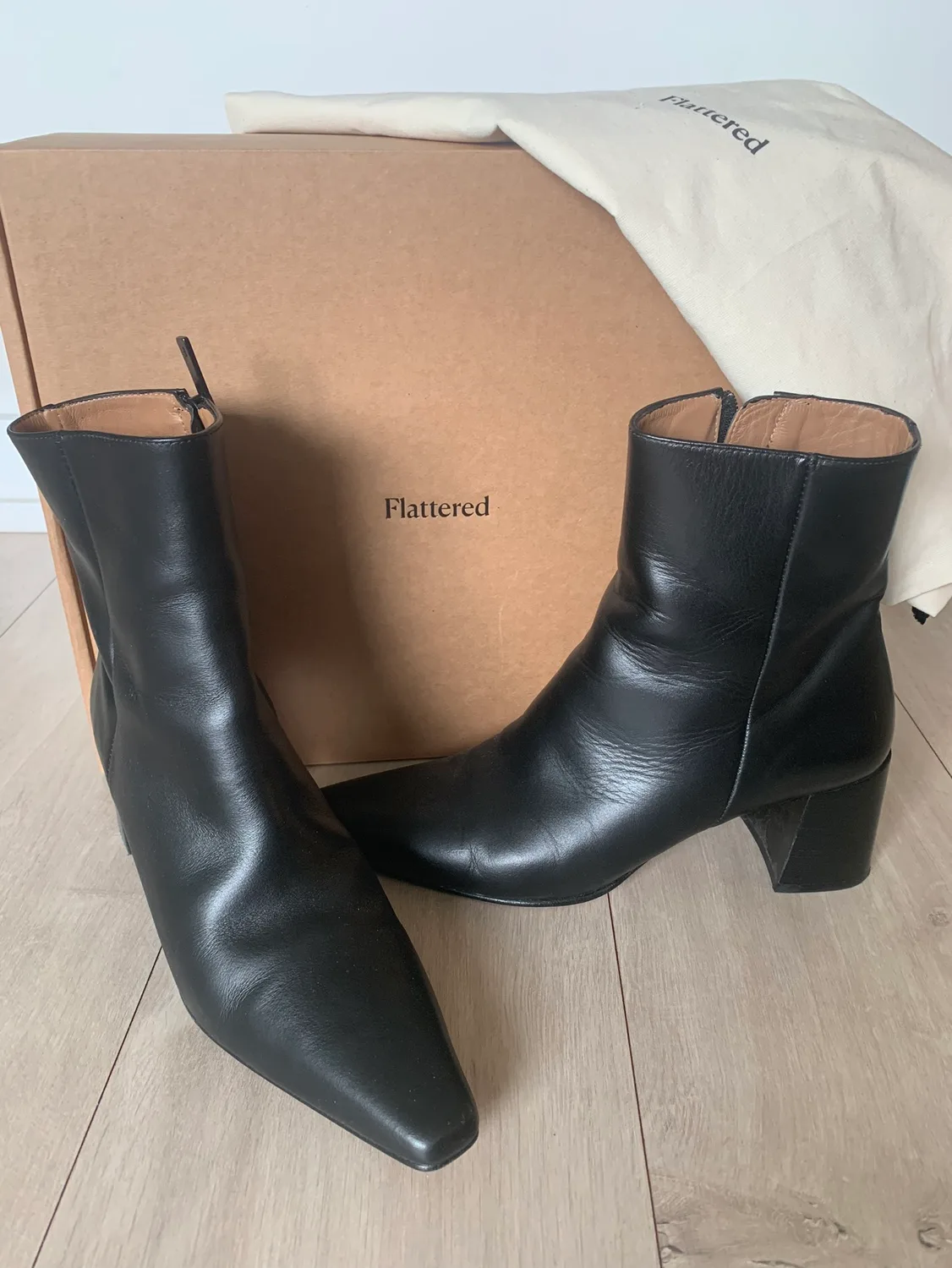 Flattered Black Leather Ankle Boots image indicator(2)