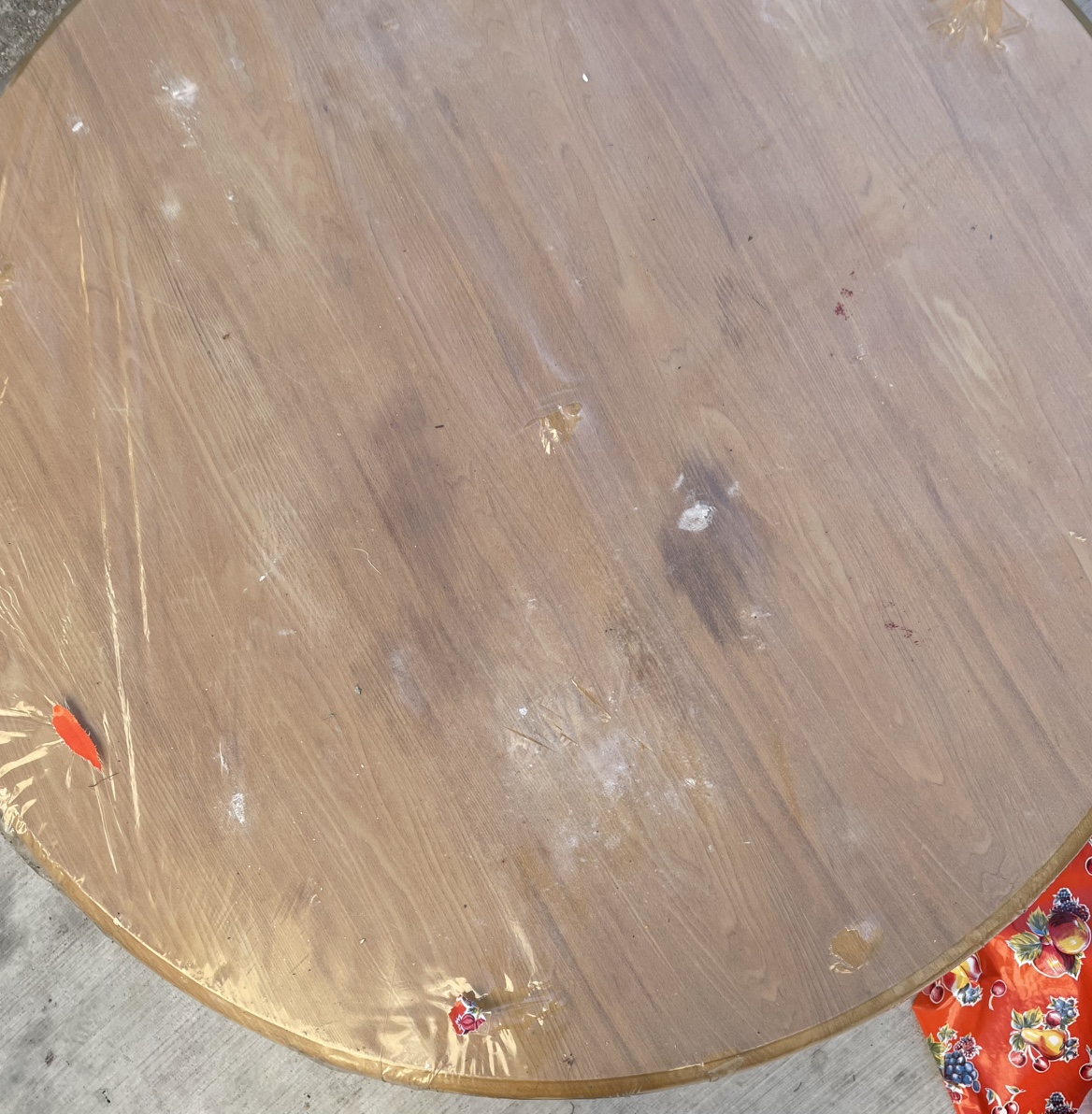 Round Wooden Table - photo 3