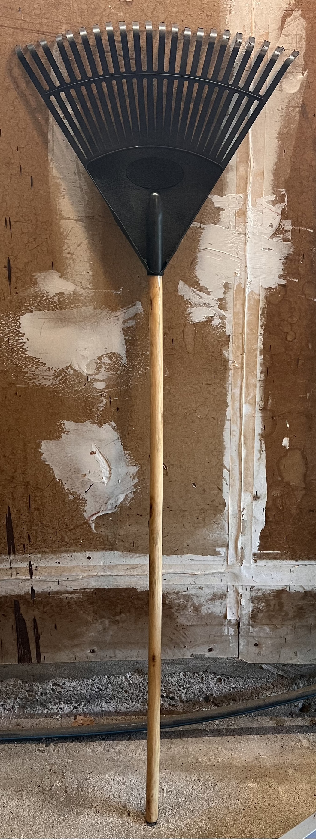 Brand New Leaf Rake