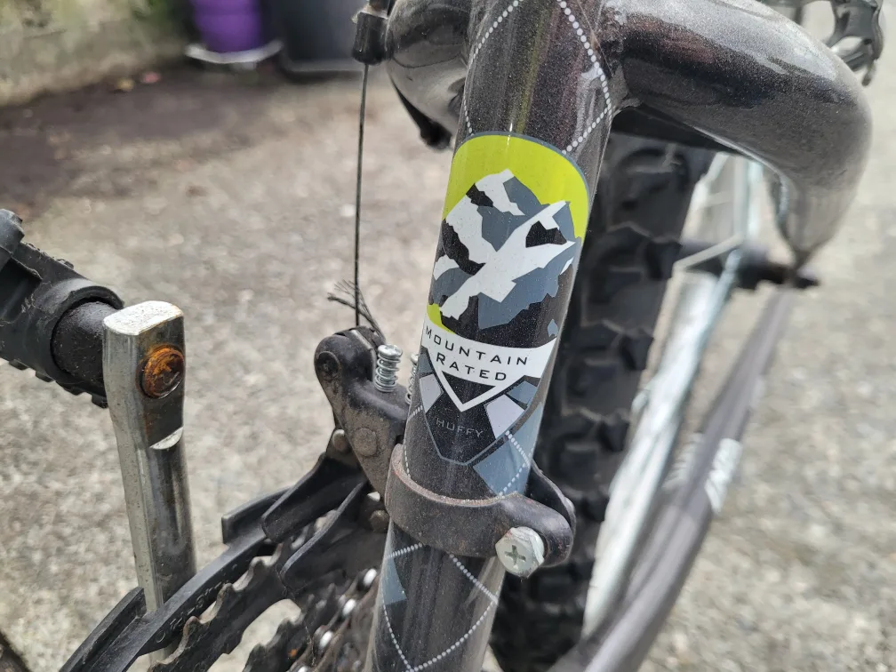 Huffy Mountain Bike - 18 Speed image indicator(6)