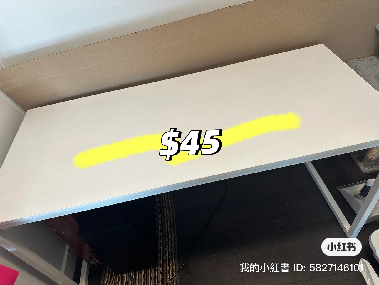 White Desk
