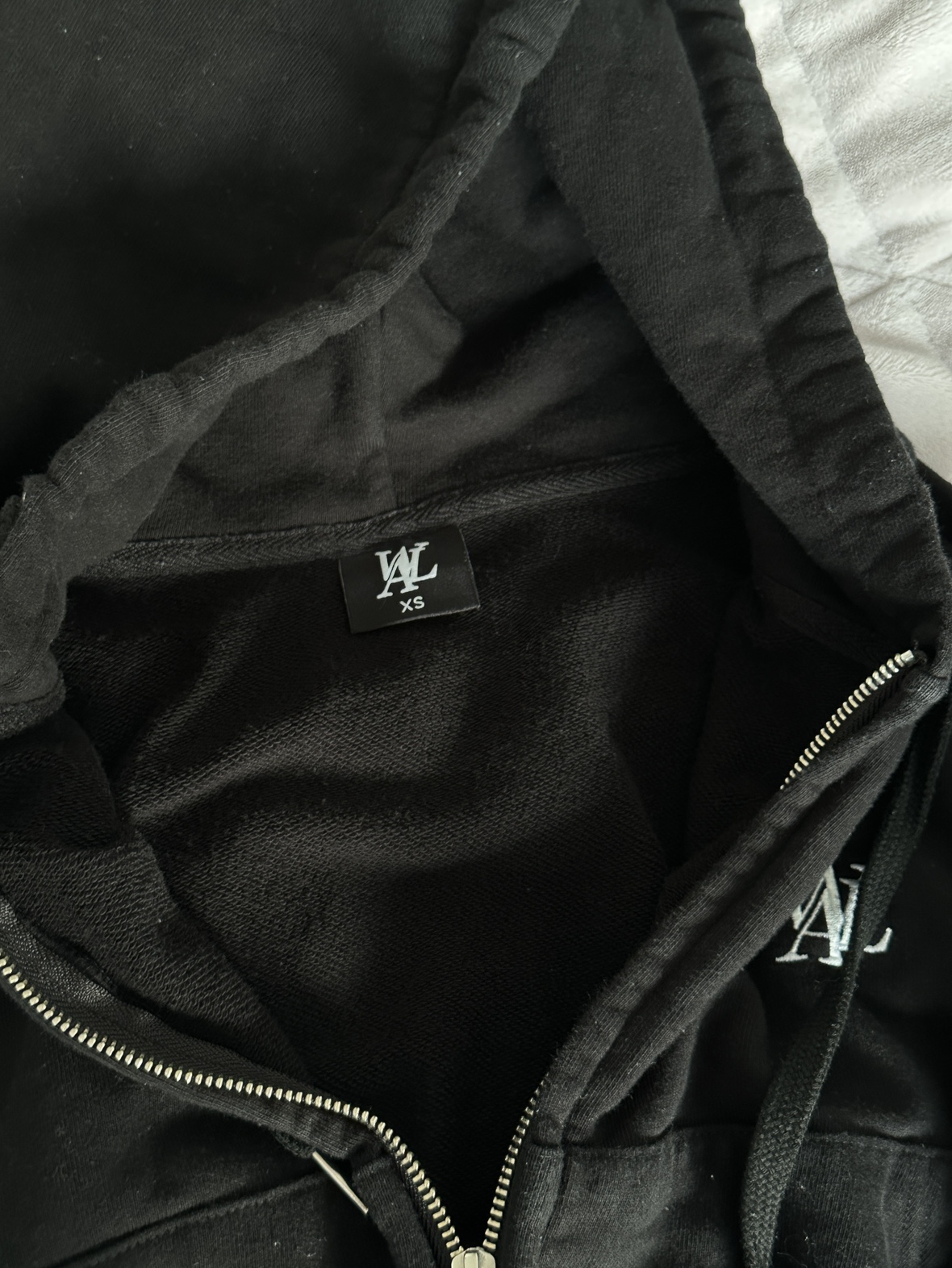 Wooalong Black Zip Up Hoodie / Crop hoodie - photo 2