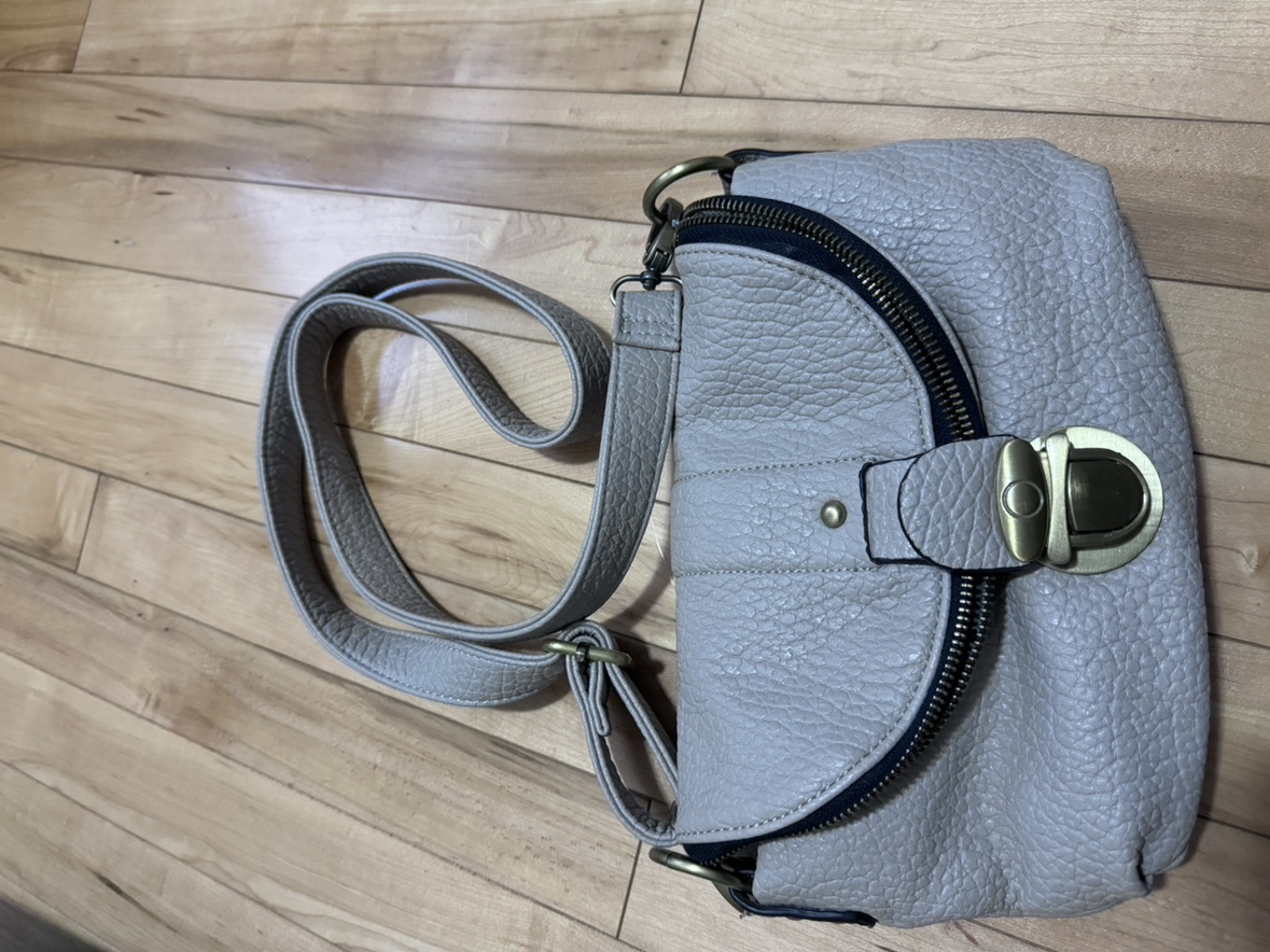 Cleta Crossbody Bag