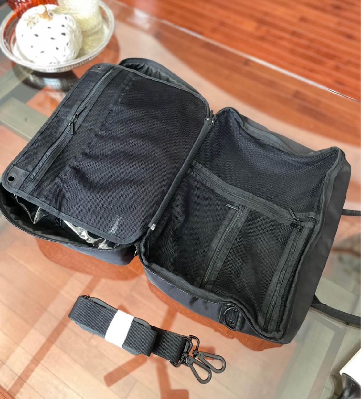 Black Makeup Bag - photo 4
