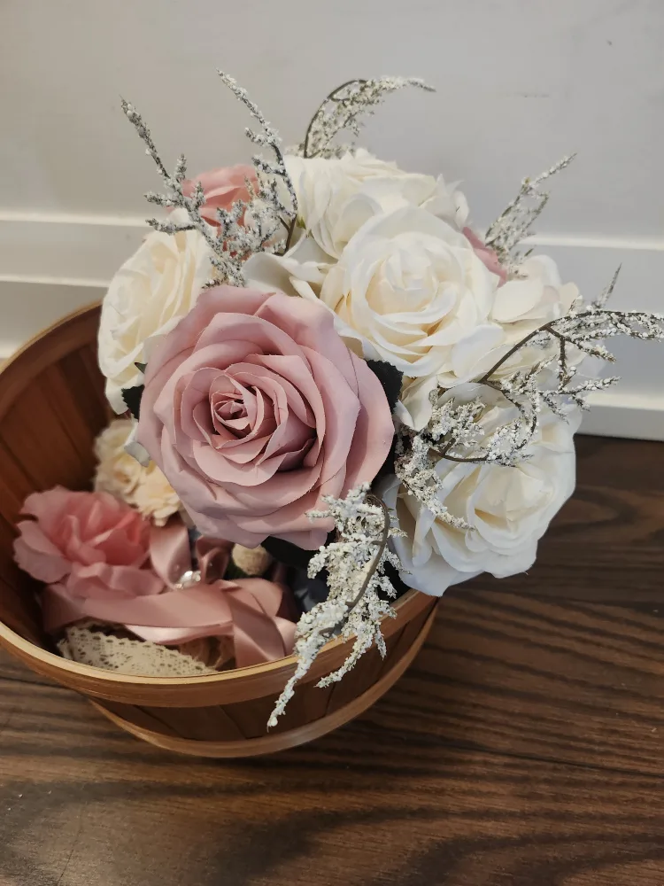 Two Artificial Bouquet and Four Vcorsages image indicator(2)