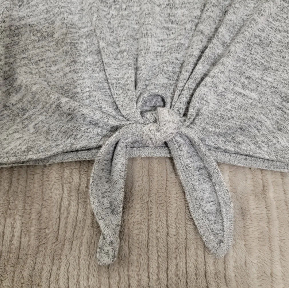 Aritzia Wilfred Free Betsy Tank image indicator(2)