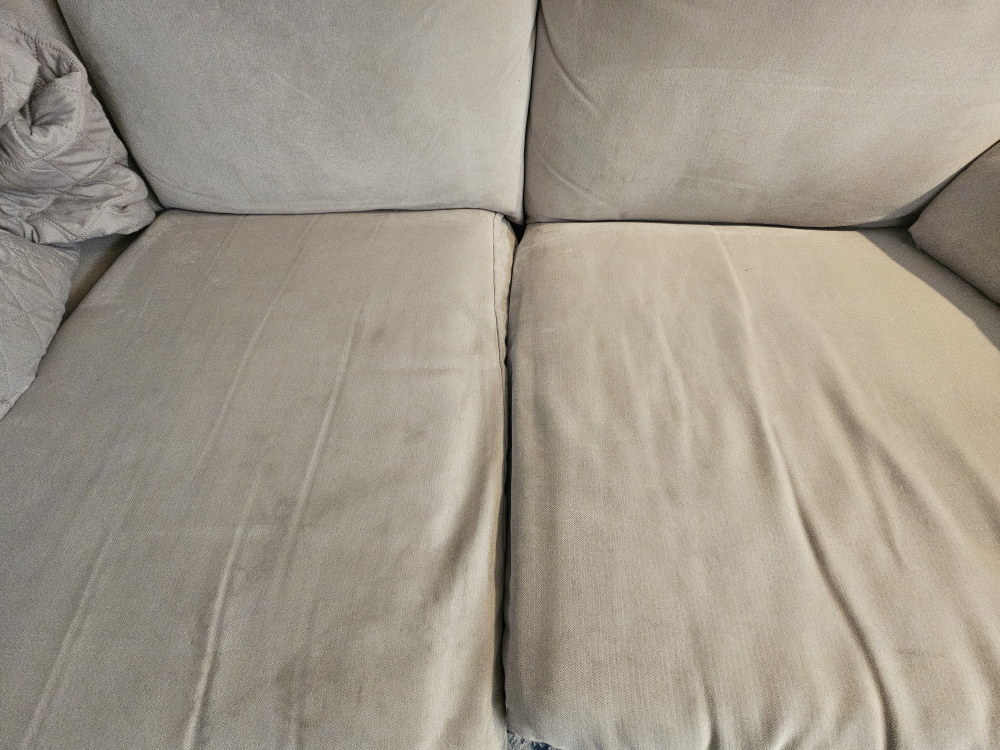 Reclining sectional couch- very comfortable! - photo 3
