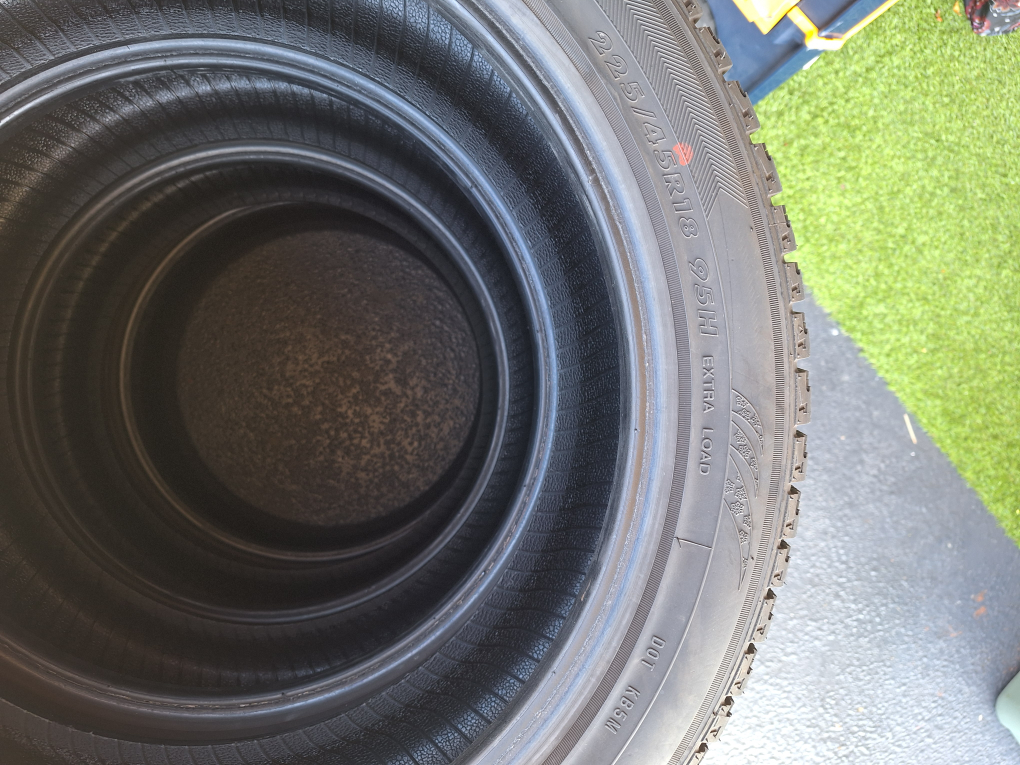 Set of Four Antares Winter Tires - 225/45R18 - photo 4