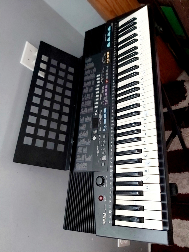Yamaha PSR-310 Keyboard - photo 3