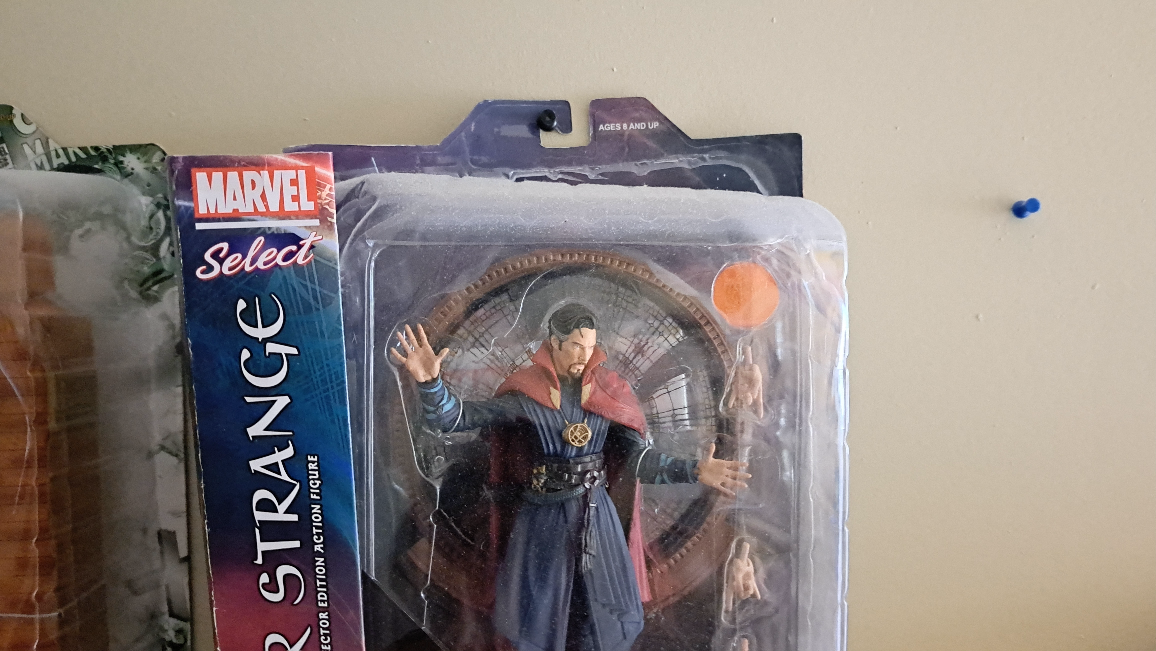 Marvel Select Doctor Strange Action Figure - photo 3