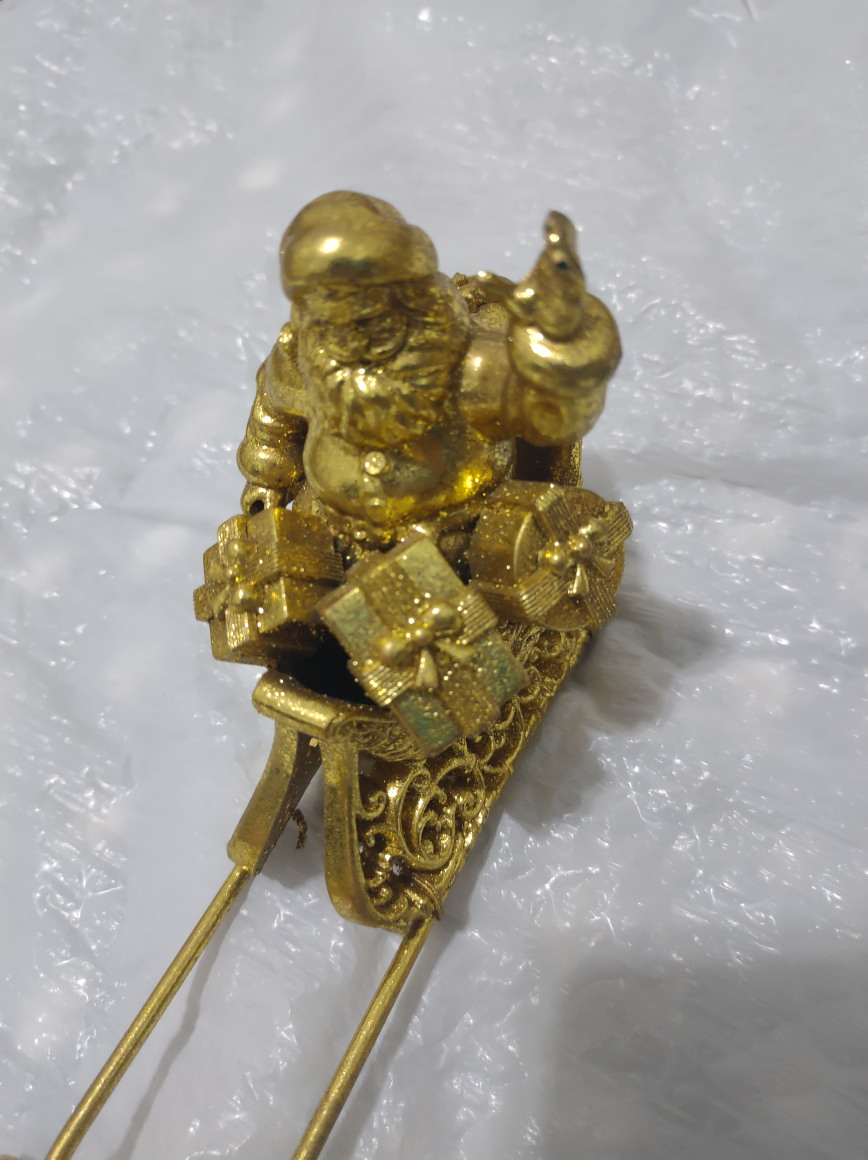 Gold Santa and Reindeer Candle Holder - photo 4