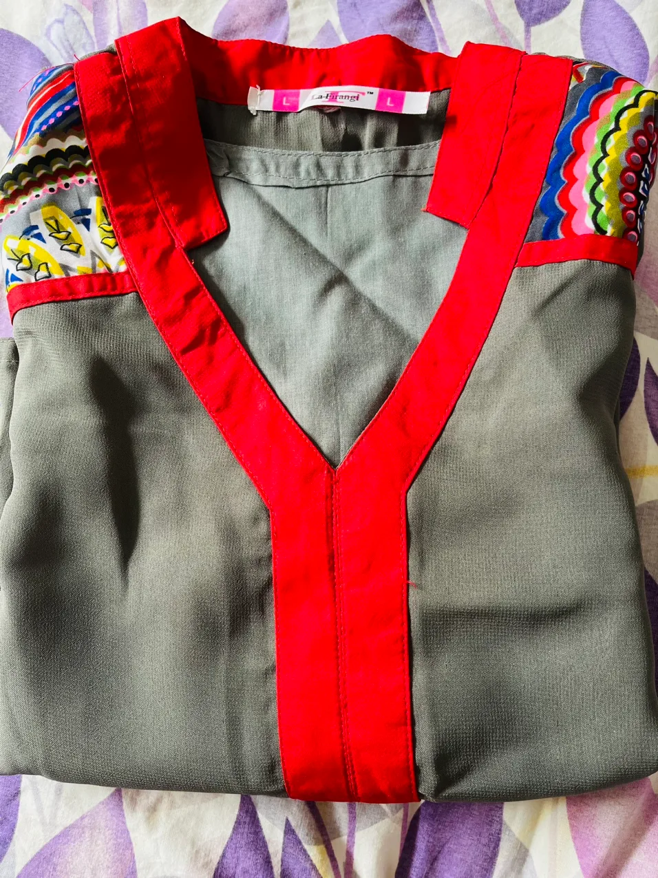 La Senza Grey Blouse Size L image indicator(2)