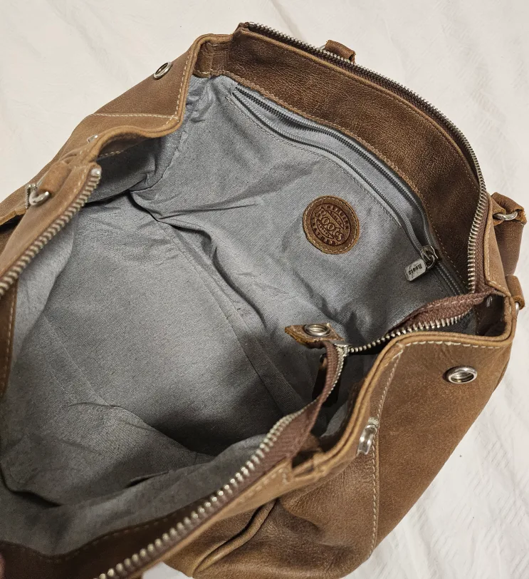 Genuine Leather Roots Handbag image indicator(4)