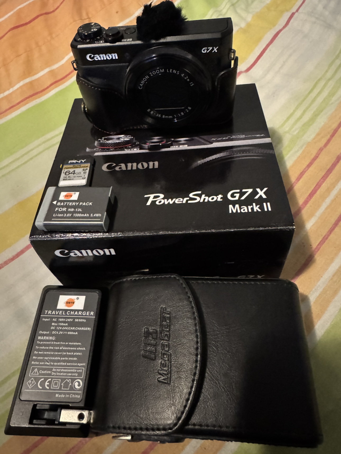 Canon PowerShot G7X Mark II Camera