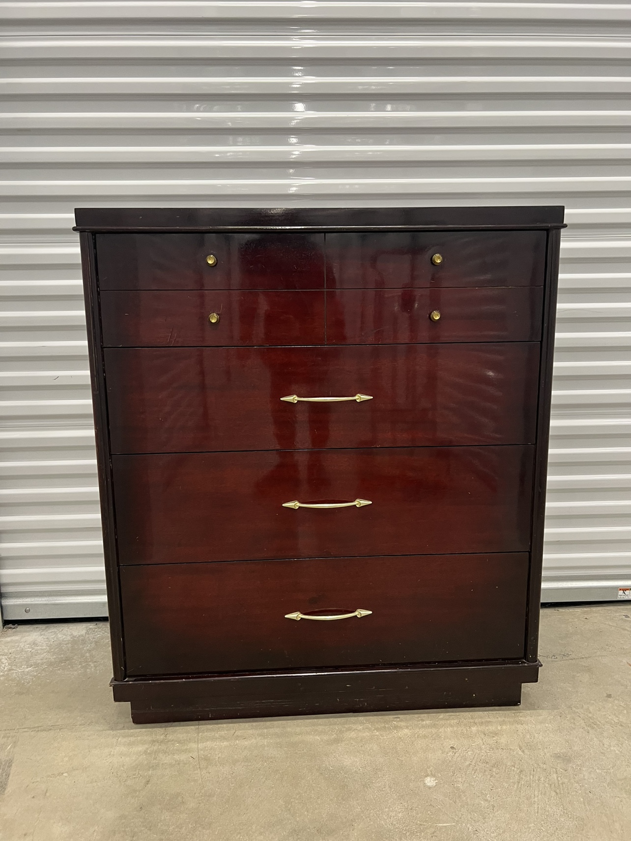 Tallboy 4 drawers Dresser