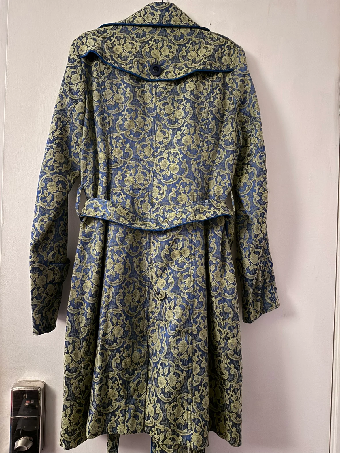 Floral Patterned Trench Coat image indicator(2)