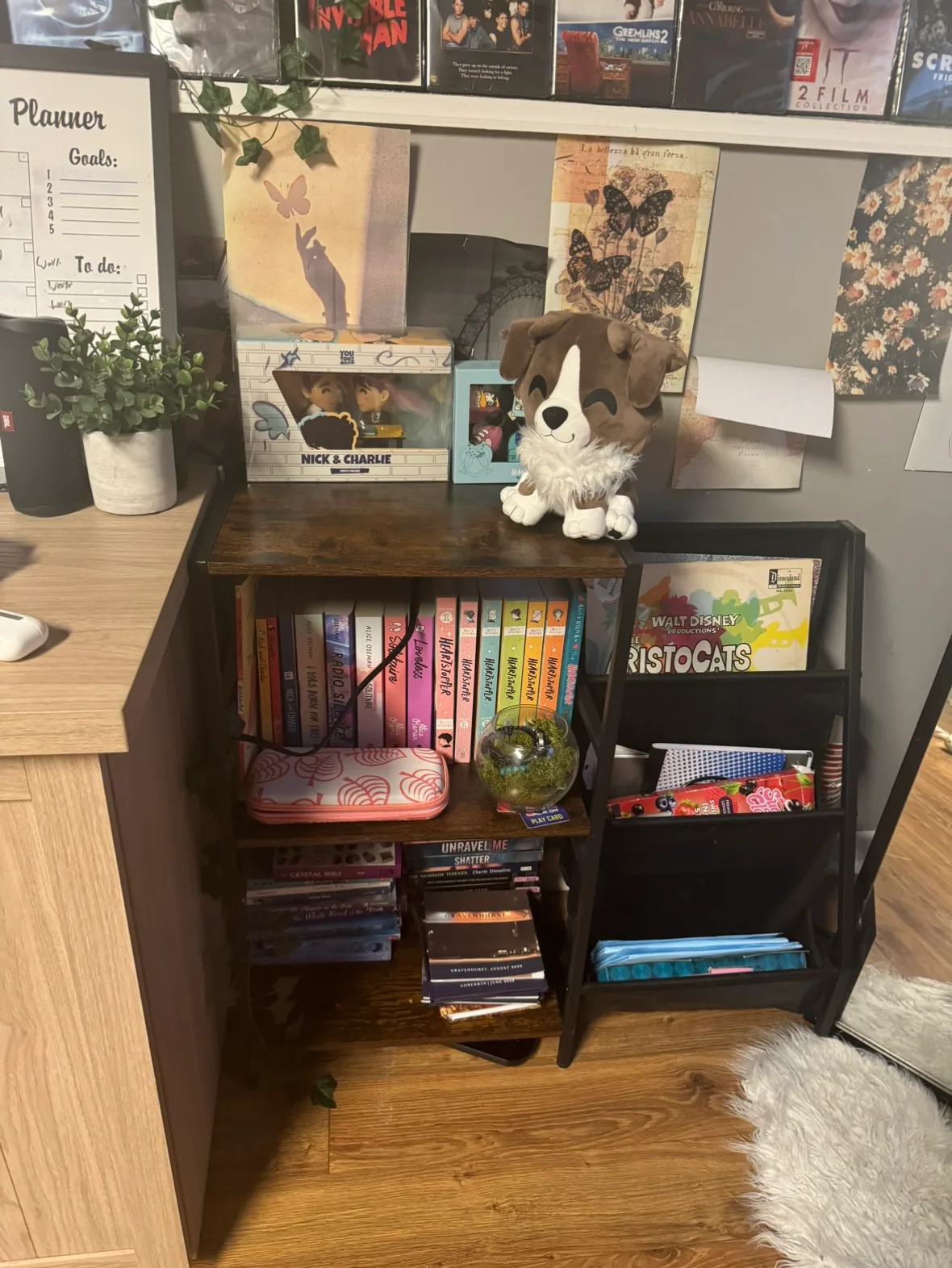 Record Player Stand image indicator(3)