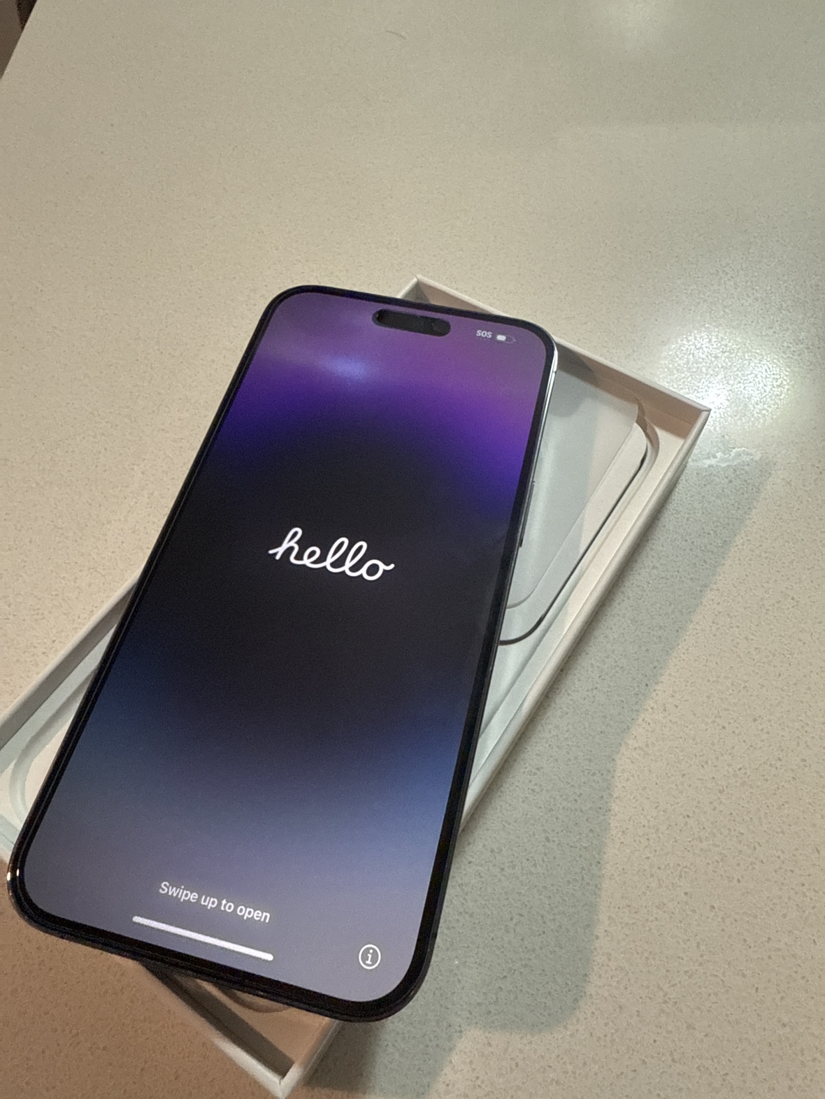 iPhone 14 Pro Max - photo 2