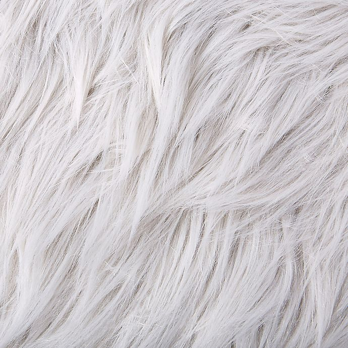 Arctic Grey Fur Accent Rug - 2ft x 3ft - Brand New - photo 4