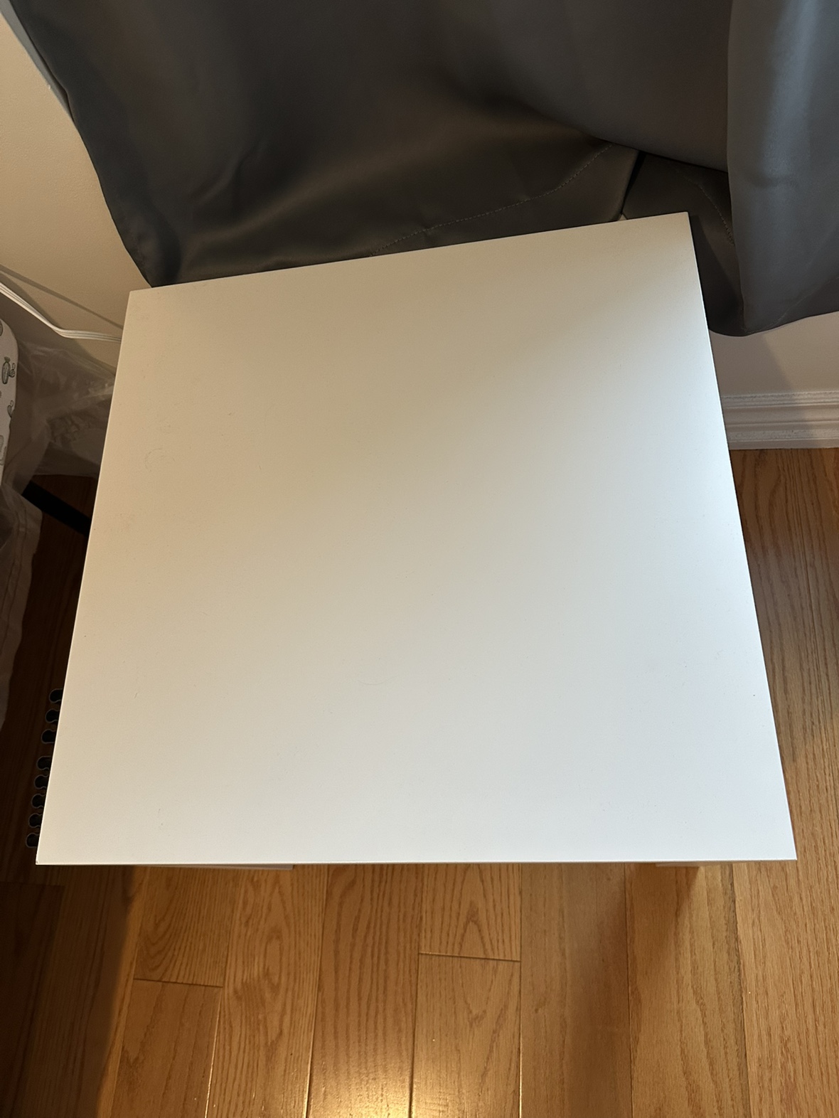 IKEA White Coffee Table - photo 3