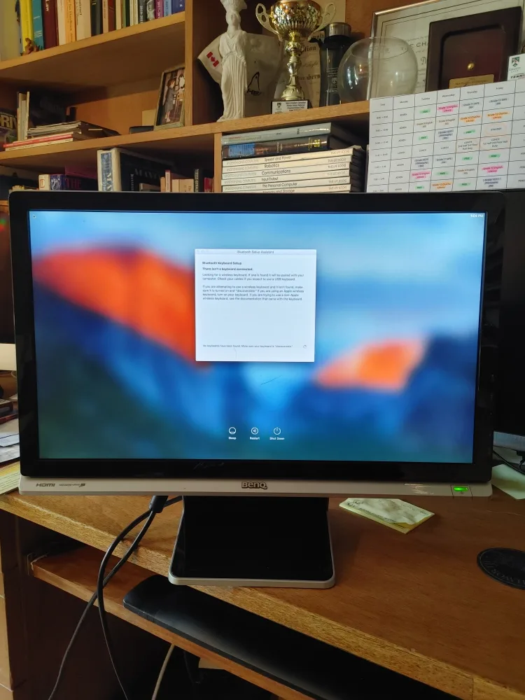 Benq E2200HD LCD Monitor thumbnail