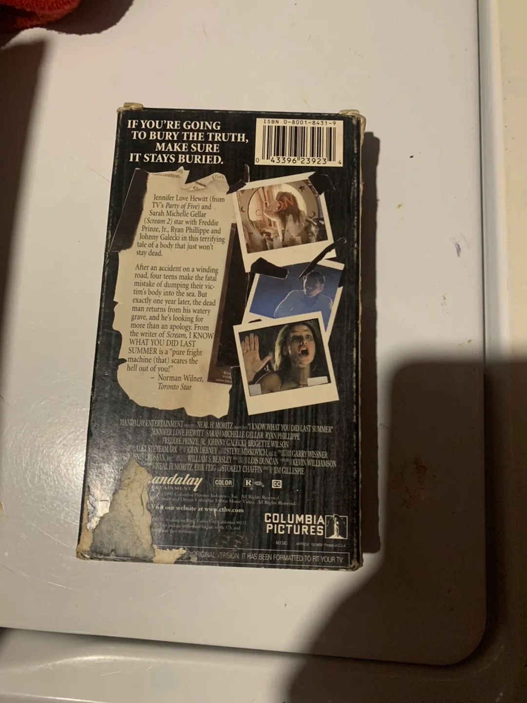 I Know What You Did Last Summer VHS image indicator(2)