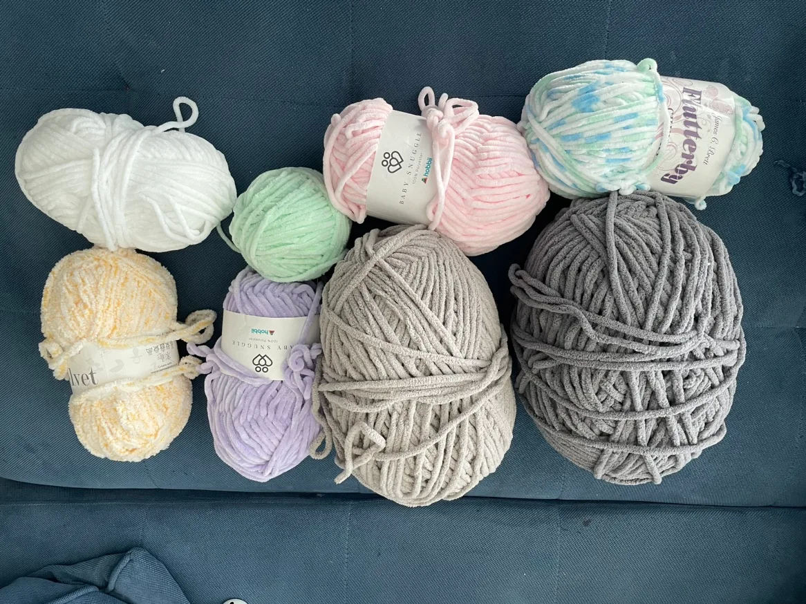 Bundle of yarn thumbnail