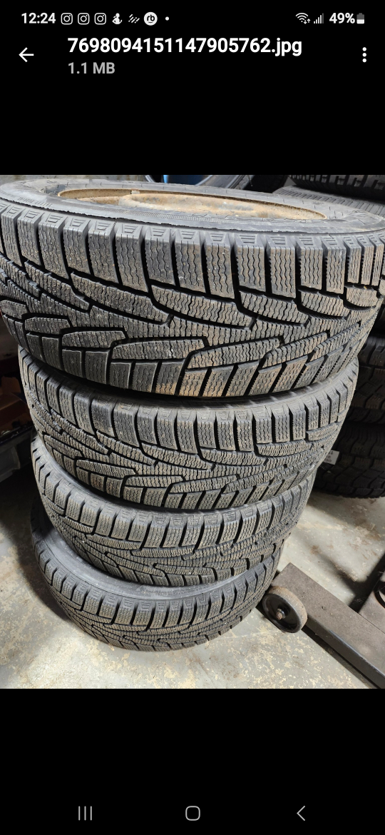 Winter Tires on Rims 195/65R 15
